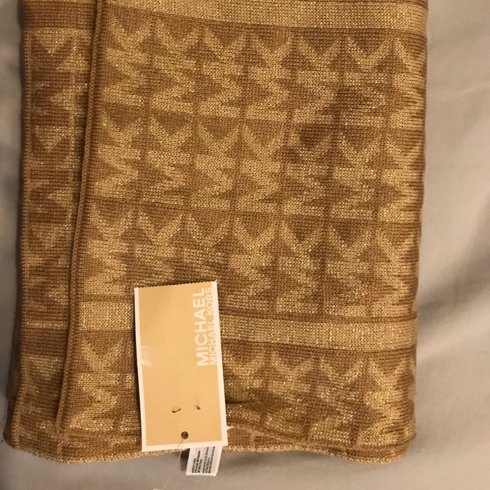 Michael Kors Scarf $120